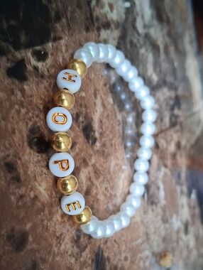 White Pearl Beaded Bracelet with GOLD 'HOPE' Letter Beads